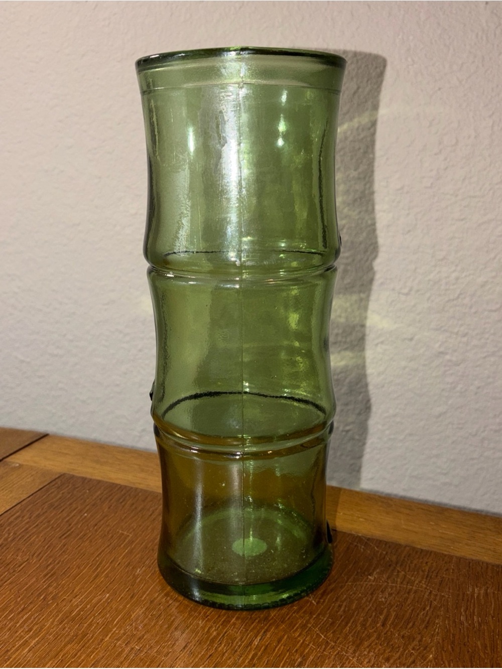 Vidrios San Miguel- Green Recycled Glass Vase Bamboo Pattern